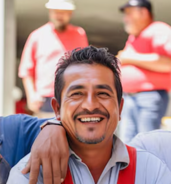 Carlos M., Instalador Profesional, Cali.